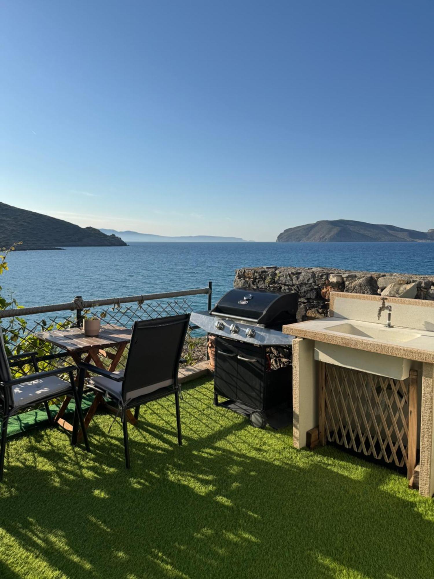 Tholos Alexandra'S Beachfront House Kavousi  Экстерьер фото